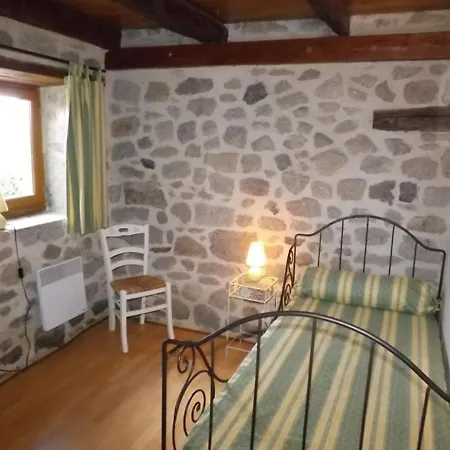 Holiday home Renovee Avec Terrasse, Proche Activites Nautiques Et Randonnees, Animaux Acceptes - Fr-1-742-224 Leucamp