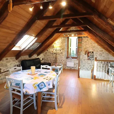 Renovee Avec Terrasse, Proche Activites Nautiques Et Randonnees, Animaux Acceptes - Fr-1-742-224 *