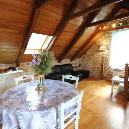 Holiday home Renovee Avec Terrasse, Proche Activites Nautiques Et Randonnees, Animaux Acceptes - Fr-1-742-224