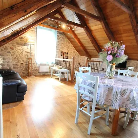 Renovee Avec Terrasse, Proche Activites Nautiques Et Randonnees, Animaux Acceptes - Fr-1-742-224 Holiday home Leucamp